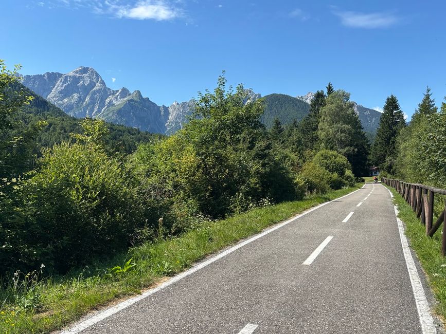Tour attraverso tre paesi