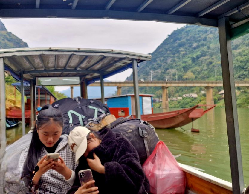 Entlang dem Fluß Nam Ou - nach Muang Ngoi und zurück