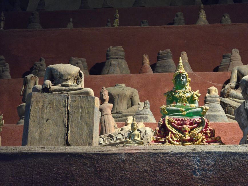 Auf dem Mekong von Luang Prabang nach Ban Houayxay