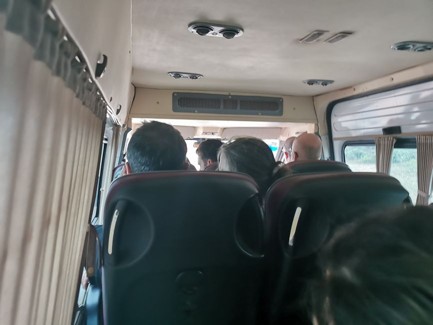 ... image du bus cahoteux... ça a l'air si calme...