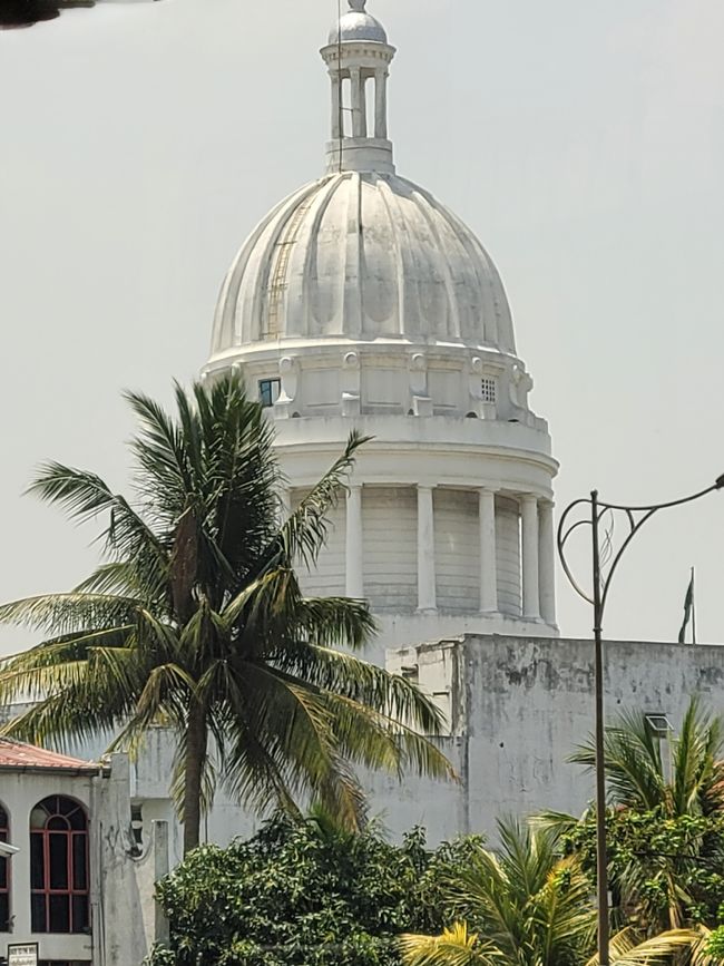 Tag 124 und 125 von 175: Kreuzfahrt rund um die Welt - Colombo/Sri Lanka und Seetag
