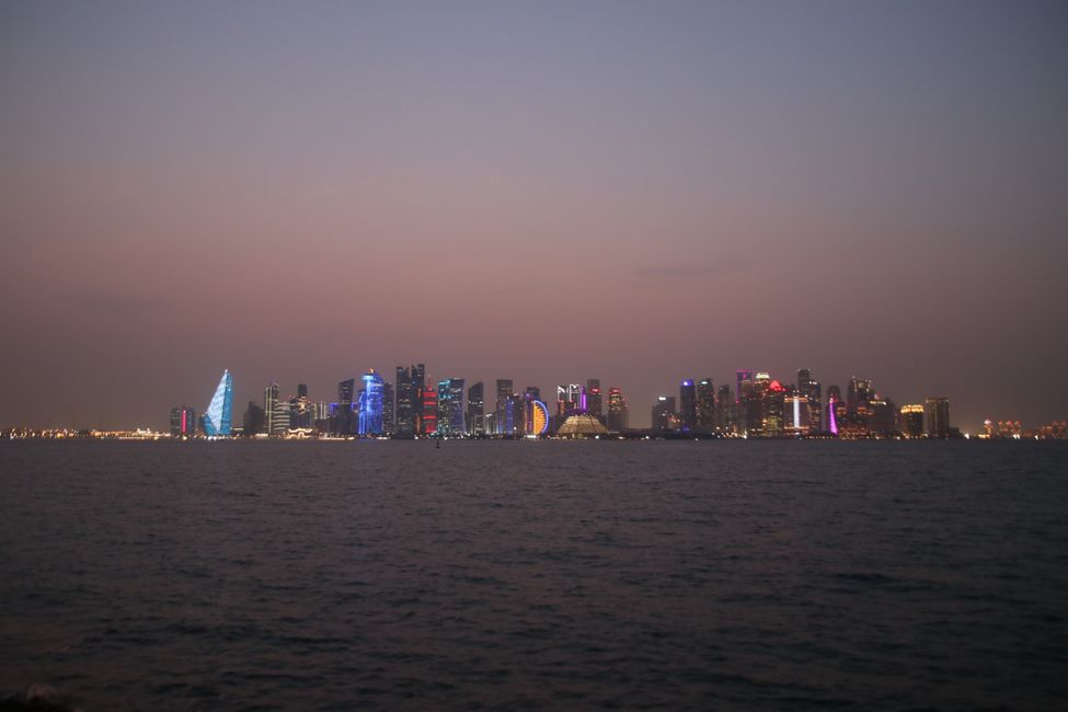 Etiqueta 23: En camino en Doha y el desierto