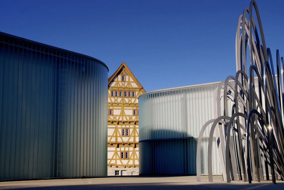 Fachwerk, Kunst und Kettensägen