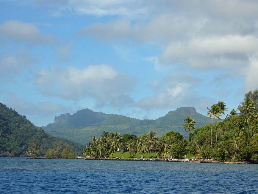 Faaroa Bay