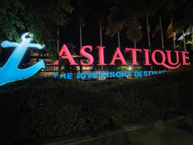 Asiatique- la destinazione sul fiume
