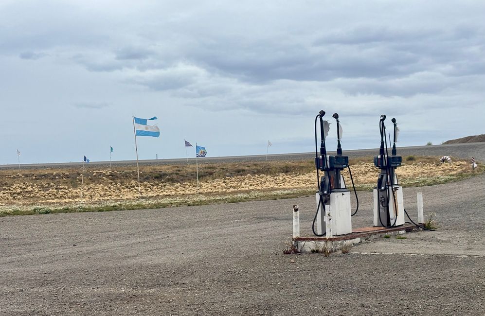 Las carreteras no siempre están en las mejores condiciones - aquí al menos aún están adoquinadas.