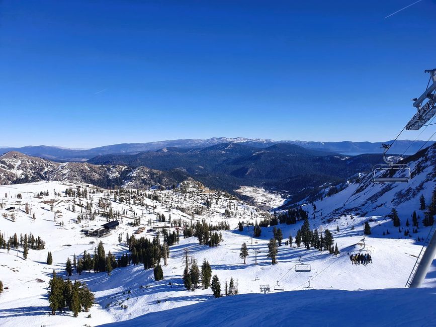 Palisades Tahoe Ski Resort