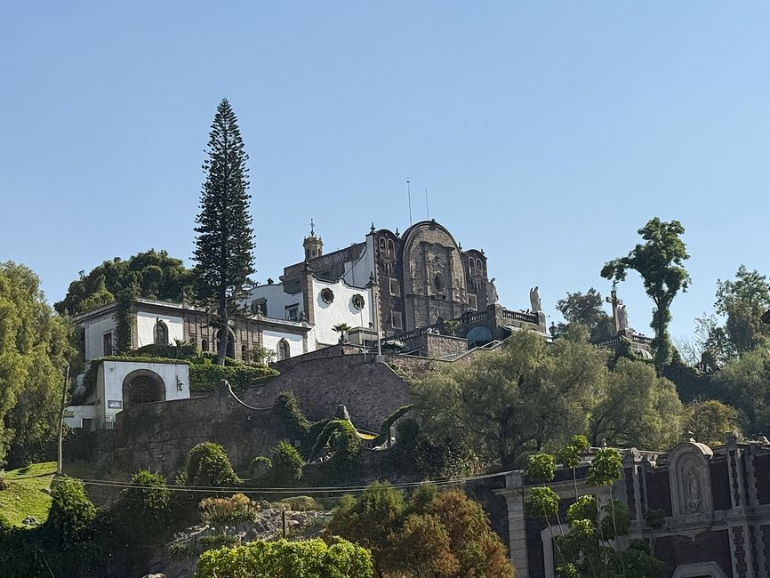 Antigua Basílica La Virgen de Guadalupe