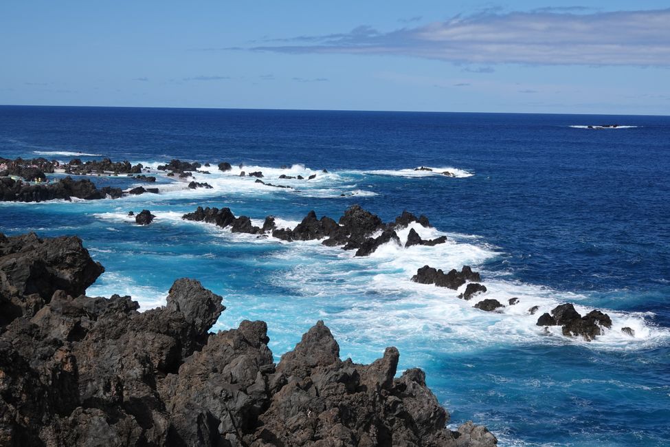 Piscina natural en Porto Moniz ....