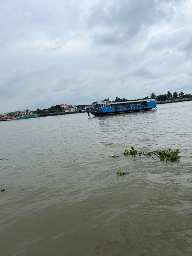 Tag 10 - Ho-Chi-Minh-City: Il Delta del Mekong e la speranza del sogno scintillante