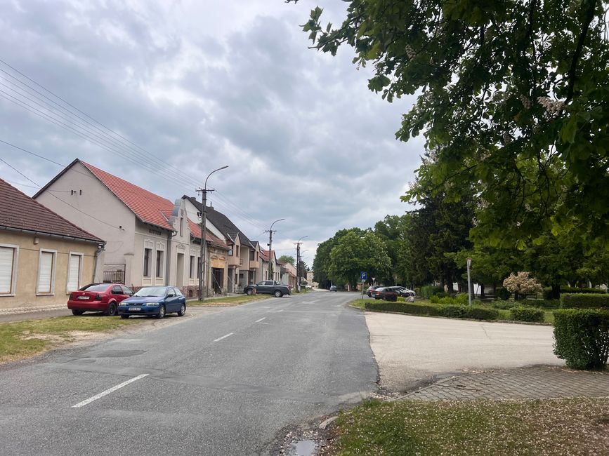 11 nach Sárvár