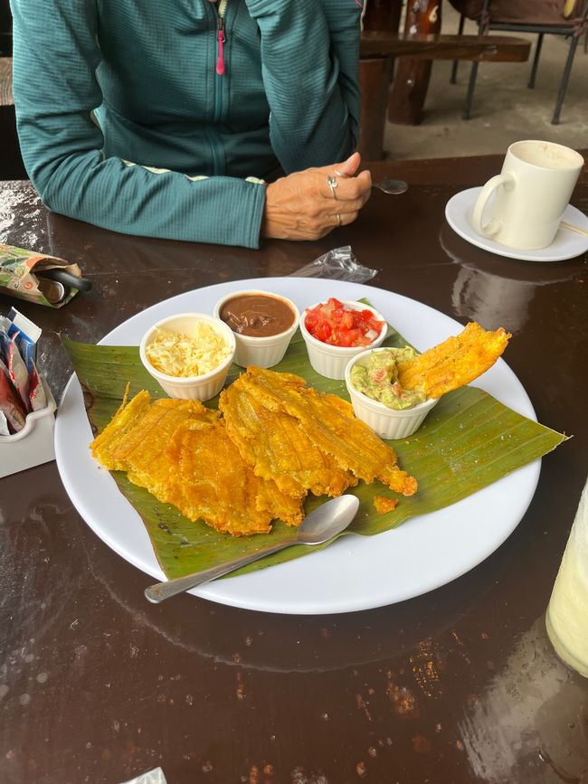 Gebratene Banene mit Dip