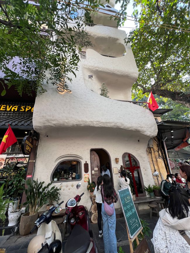 Hanoi-Tag 2: Überfüllte Läden, eine schwierige Challenge und das Abenteuer Train Street