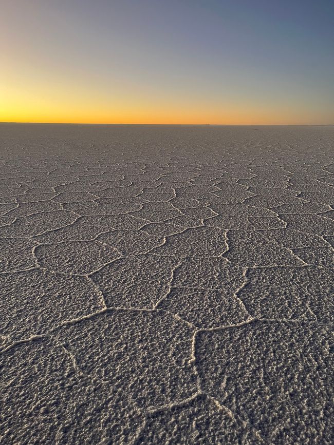 Sonnenaufgang auf dem Salar de Uyuni