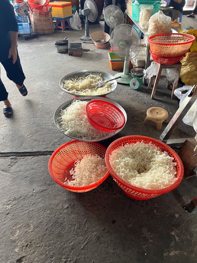 Tag 10 - Ho-Chi-Minh-City: Il Delta del Mekong e la speranza del sogno scintillante