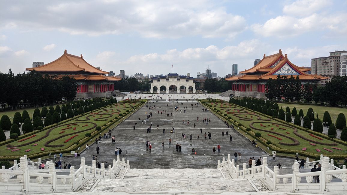 Taipéi / Salón Conmemorativo de Chiang Kai-shek / Plaza de la Paz