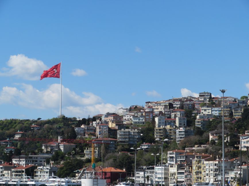 Drapeau exagéré