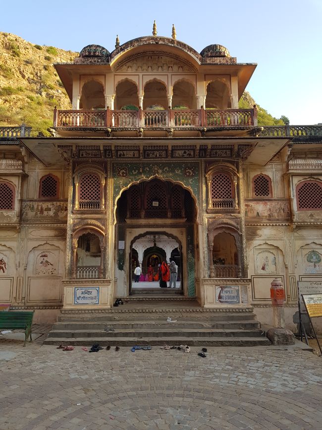 Hindu Ceremony and Monkey Temple