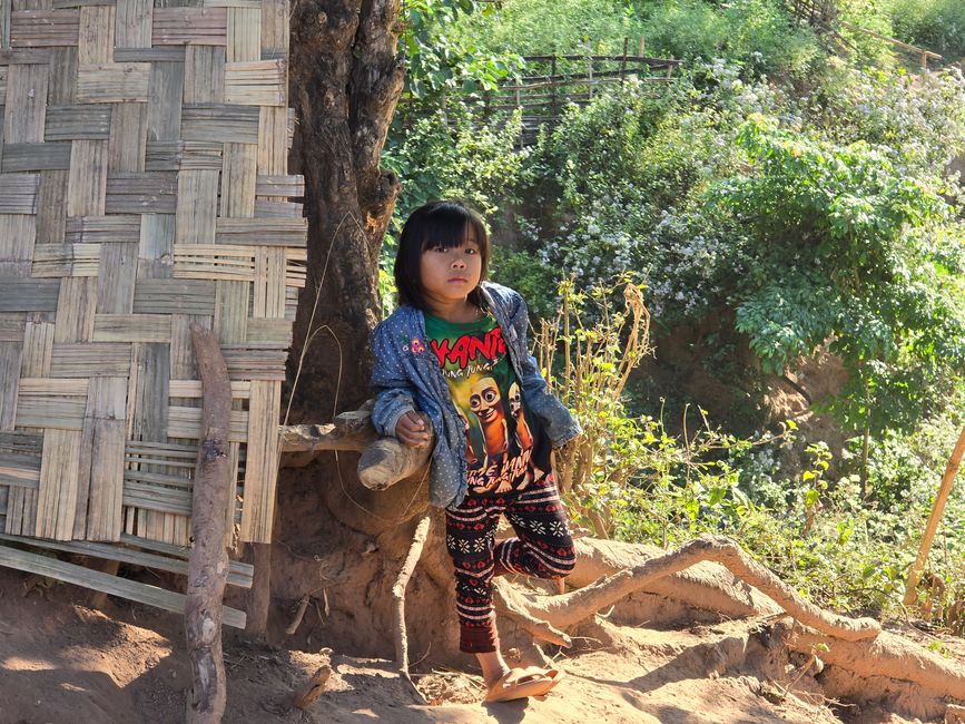 Auf dem Mekong von Luang Prabang nach Ban Houayxay