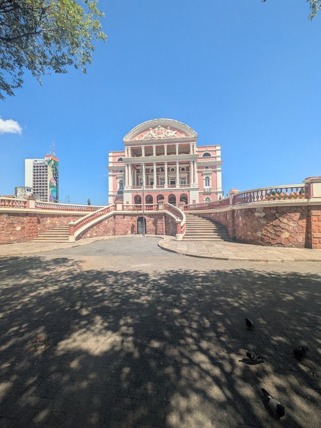 Manaus- Amazonien-vergangene Kautschukstadt im Dschungel