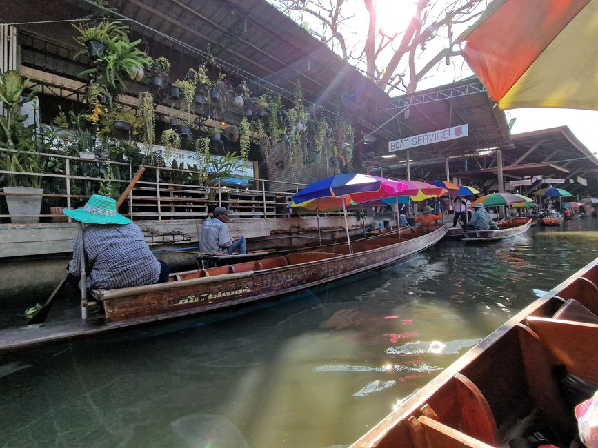 Mercado flotante turístico de Maeklong