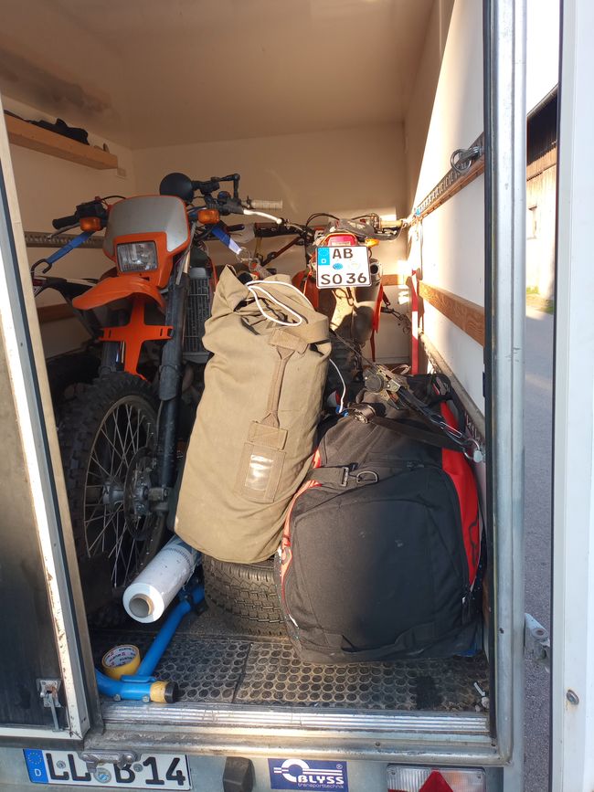 Bags + Bikes are packed!