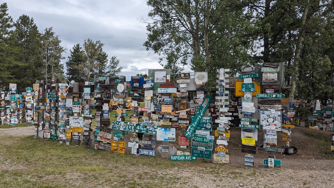 Sign Post Forest (forest of signs) Watson Lake