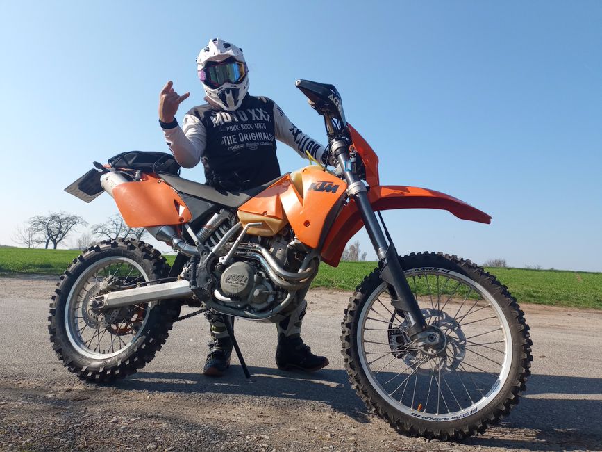 Sand unter den Reifen, Michel im Rücken!