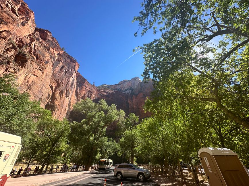 Canyon Land:Zion and  Bryce Canyon❤️