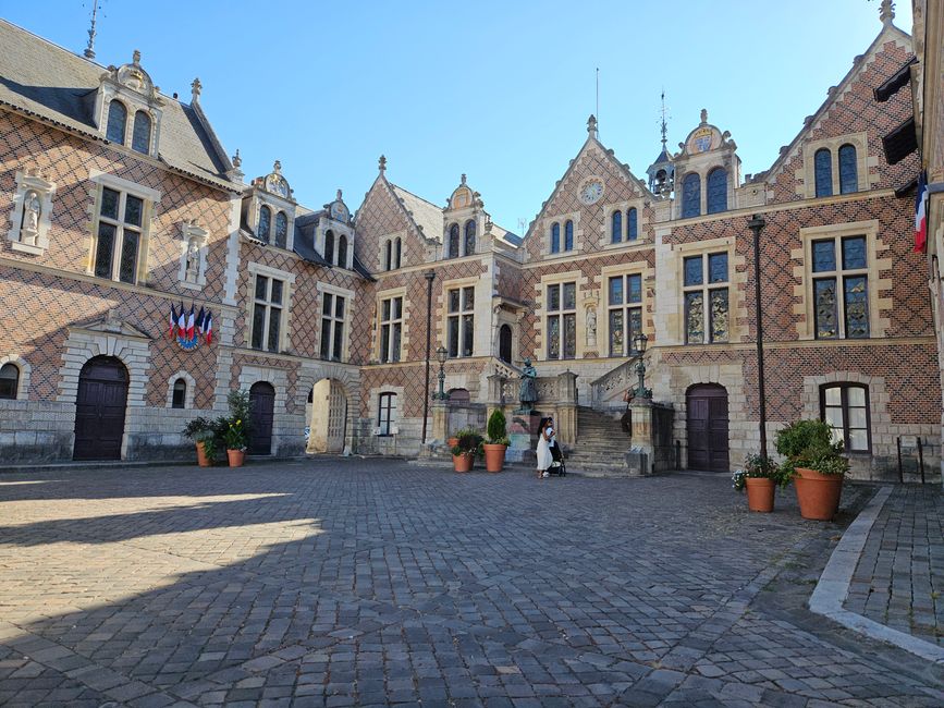 Maison ayant appartenu à Jacques Groslot, qui fut prévôt d'Orléans de 1521 à 1545.