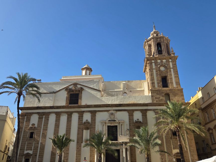 Cádiz entdecken: Wo Altstadtcharme auf sonnige Ufer trifft