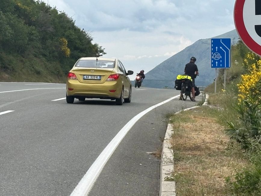 Sulla strada per Budva