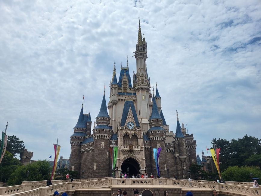 Tag 9: Tokyo (Disneyland)