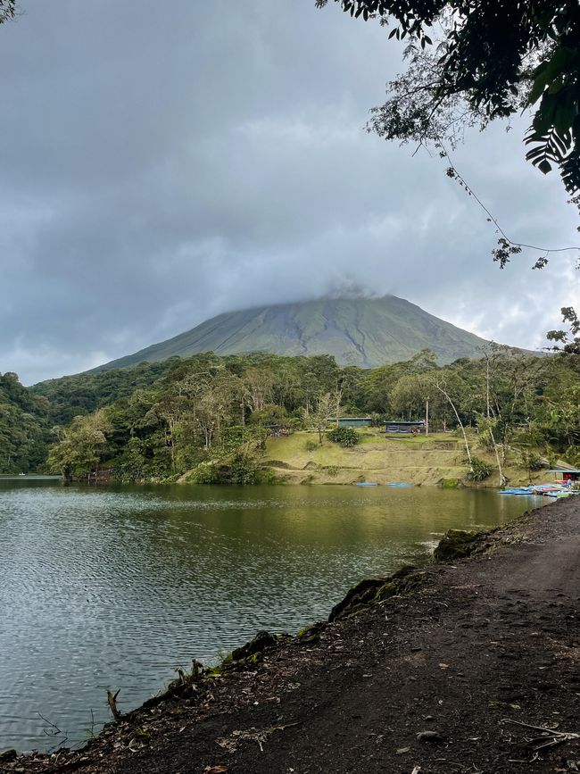 La Fortuna es español y significa "la suerte" 🌋