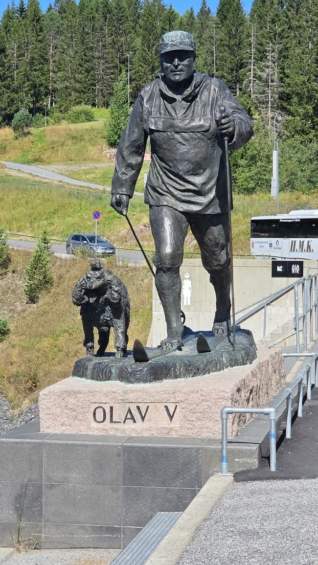 Das Biathlonzentrum ist König Olav gewiedmet