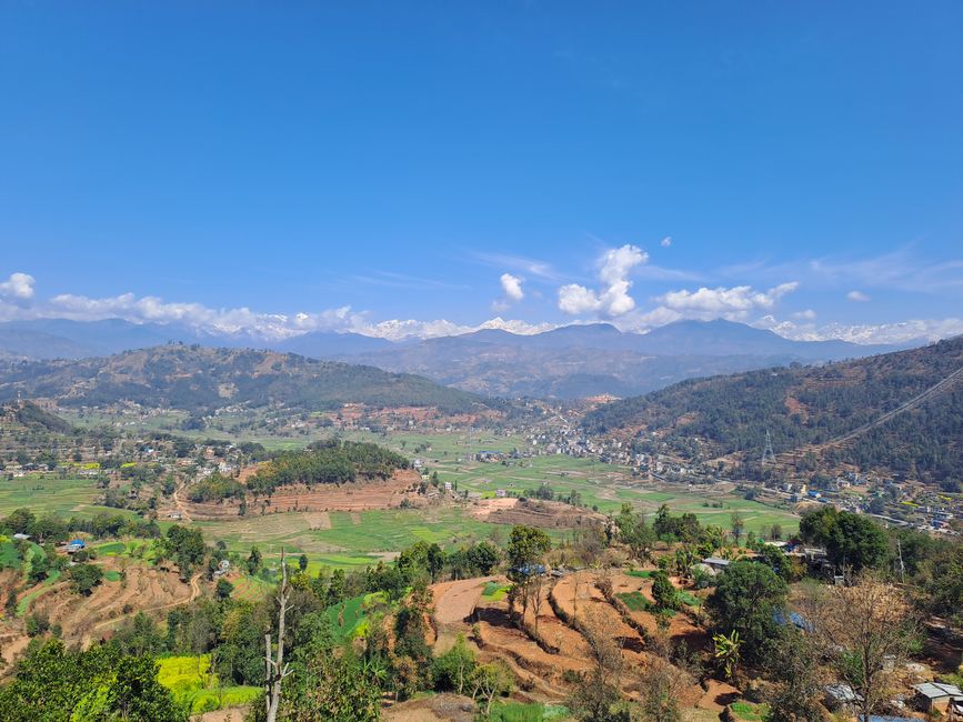 Vom Dach der Schule aus konnte man manchmal das Himalaya Gebirge sehen.