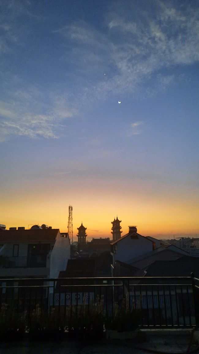 Sehr früher letzter Sonnenaufgang in Hoi An