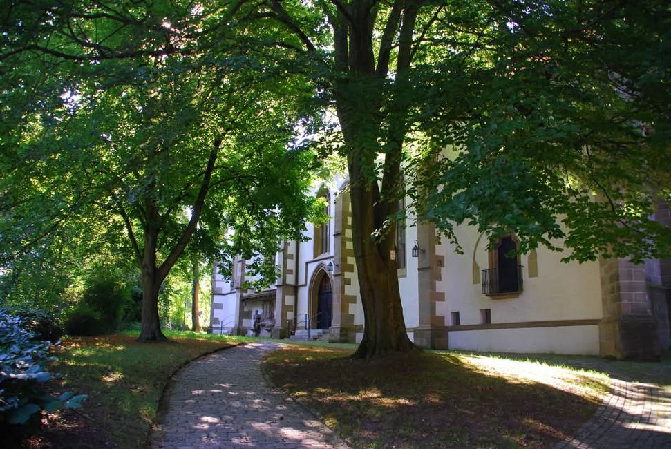 Fachwerk, Kunst und Kettensägen