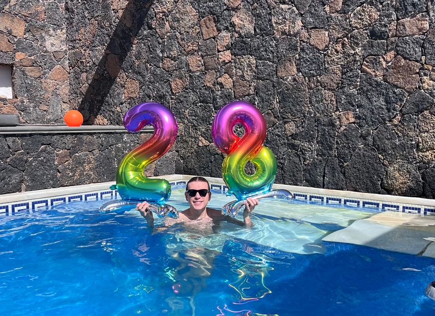 HAPPY BIRTHDAY LEON!