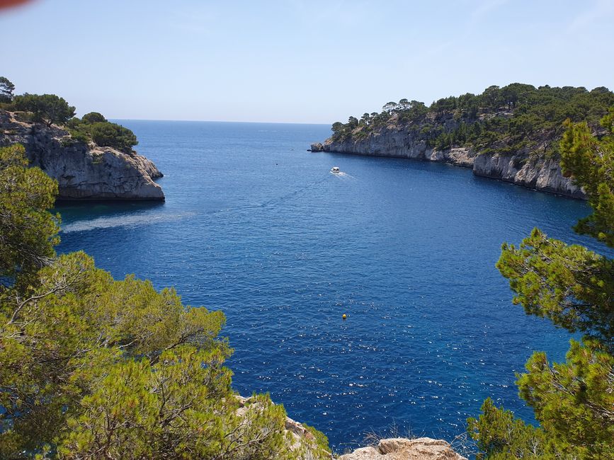 View from above on the Calanque Port-Miou towards the sea