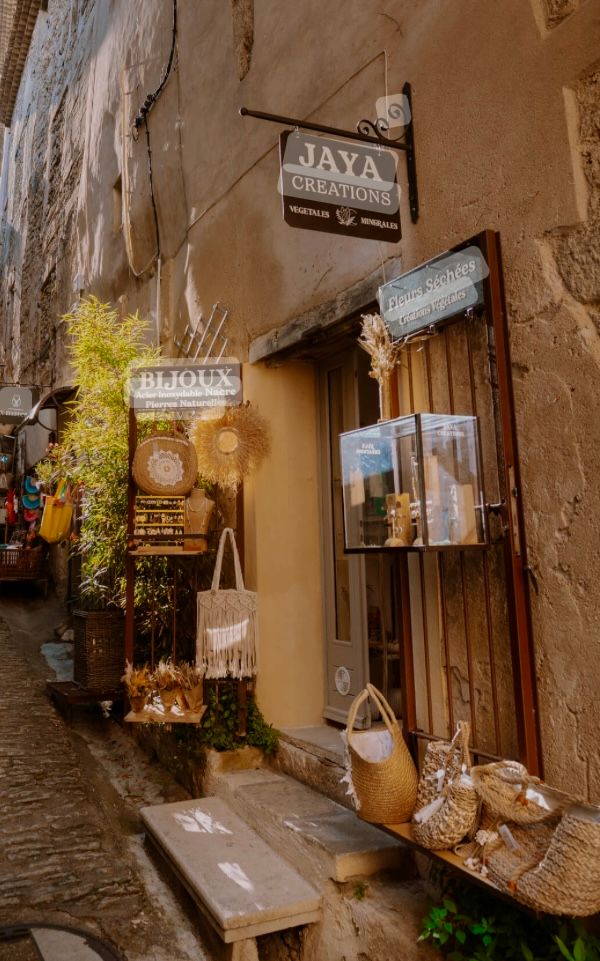 
L‘Isle-sur-la-Sorgue
Gordes (Provence)