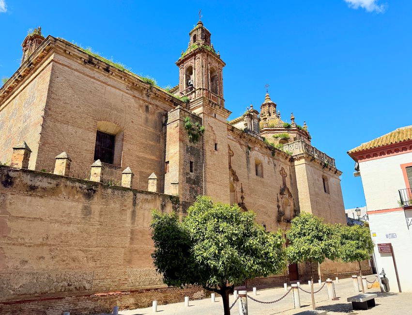 Die Iglesia de San Pedro.