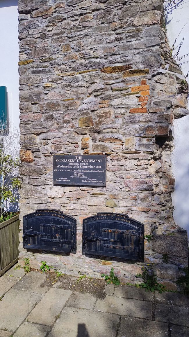 Nelli's Village Café Yealmpton 