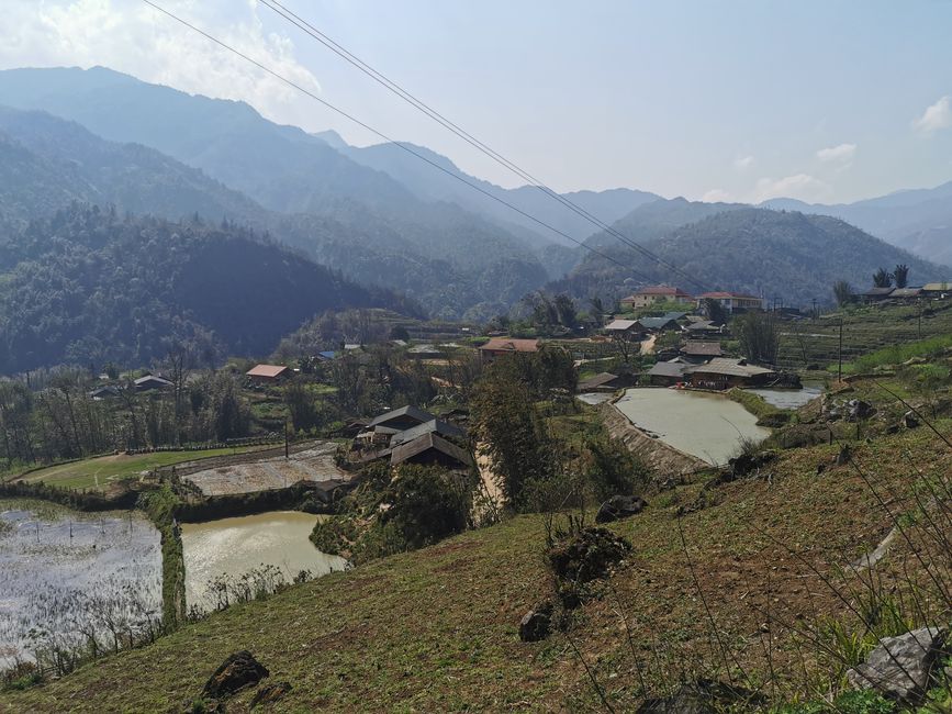 Wanderung in SaPa zum Cát-Cát-Village und den Wasserfällen