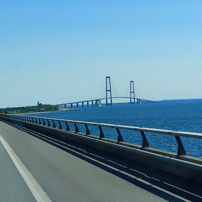 Storeb æltsbroen