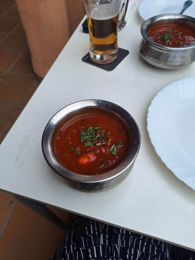 Domenica, partenza