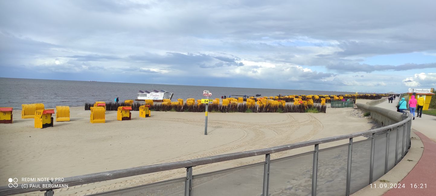 After work, a visit to Cuxhaven Duhnen