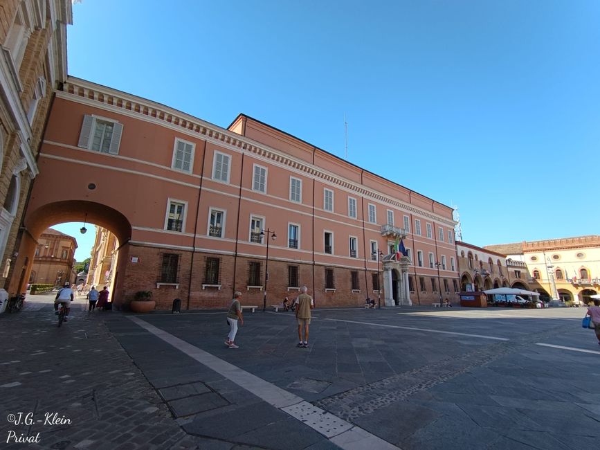 El edificio es parte de la Piazza del Popolo