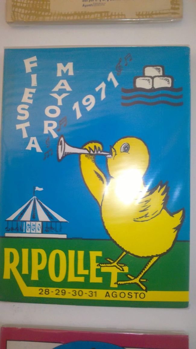 Old posters of the Festa Major de Ripollet (photos from 2018)