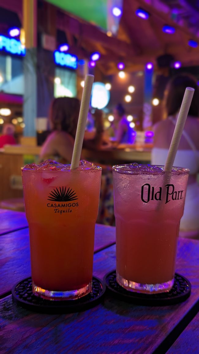 Aruba Ariba Cocktail